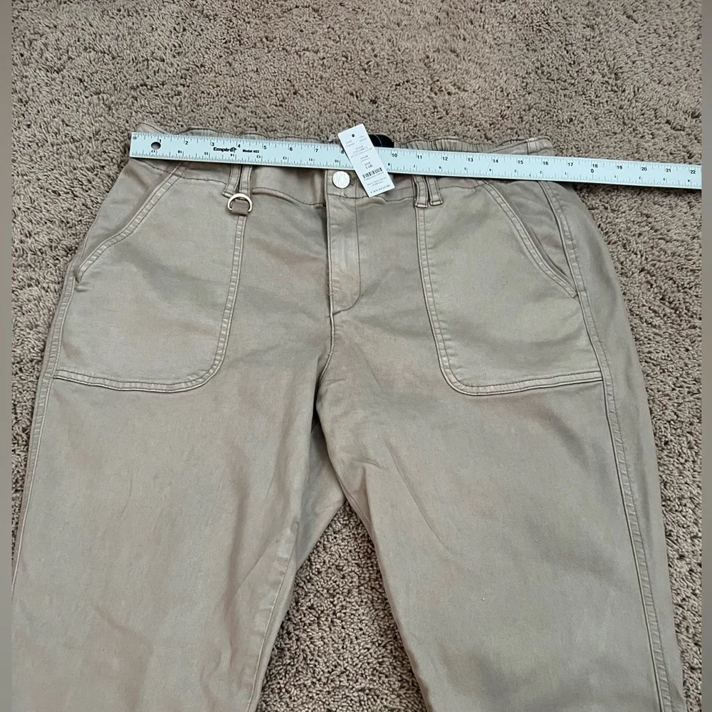 NWT new 14 WHBM mid rise everyday soft slim ankle utility pants sandstone tan